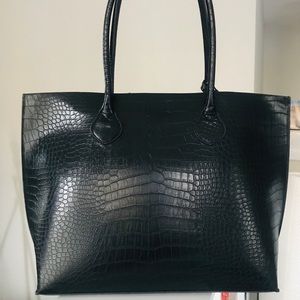 NEW Large Handbag / Shopper - Black